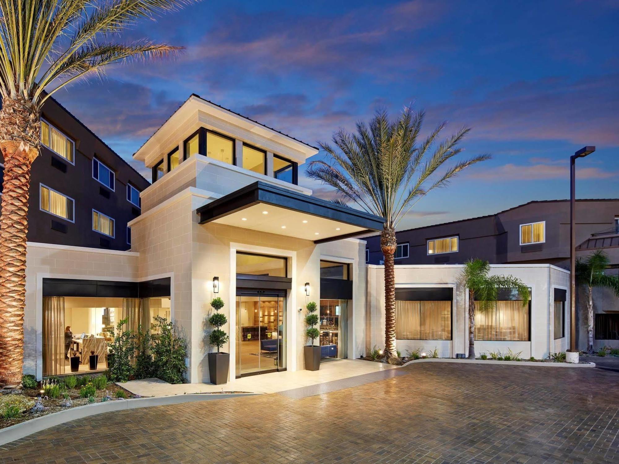 Hilton Garden Inn San Diego Mission Valley/Stadium Extérieur photo